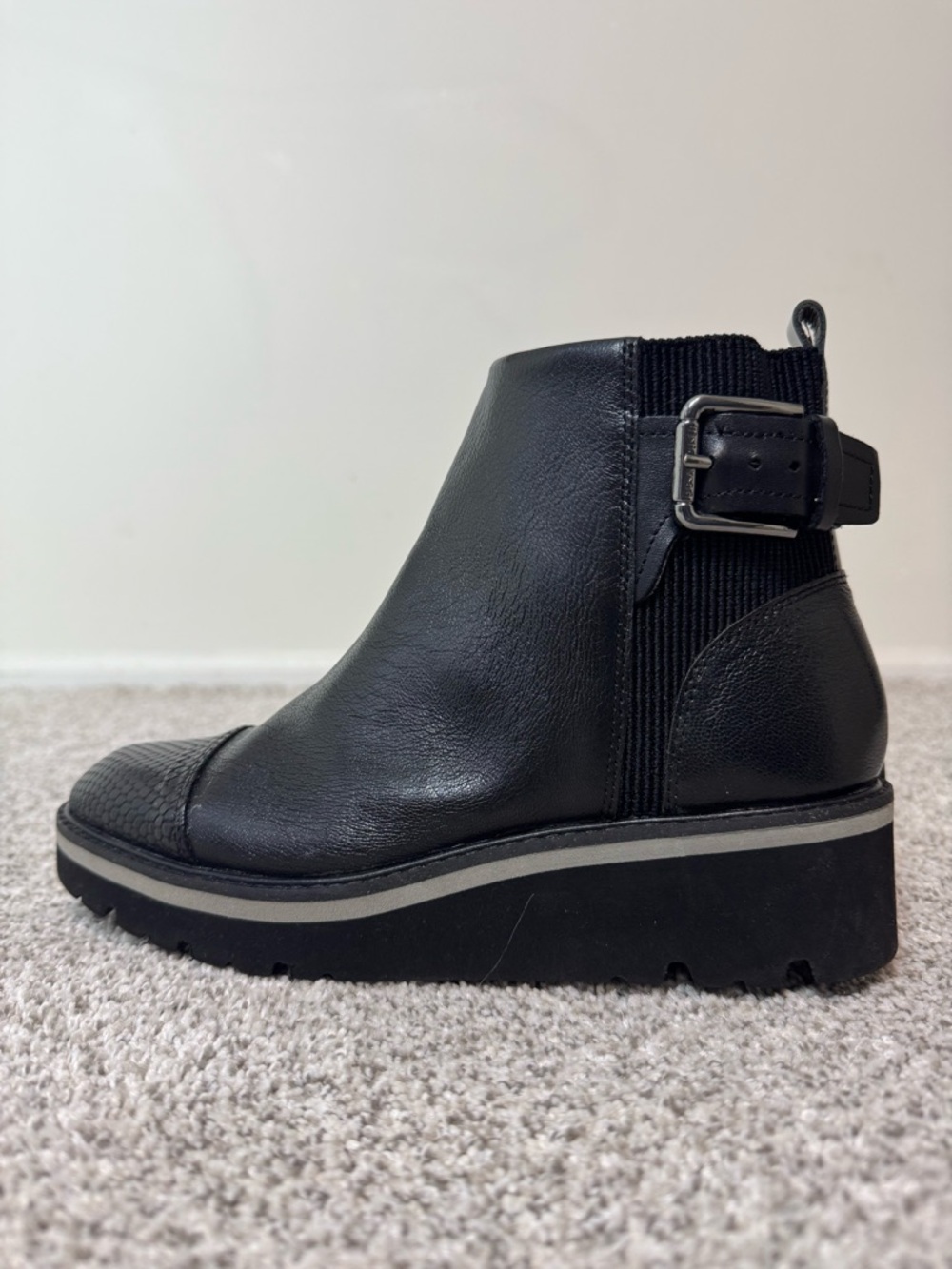 Donald J Pliner Tinsley Distressed Leather Wedge Bootie Black 7.5 Quiet Luxury - Picture 2 of 11